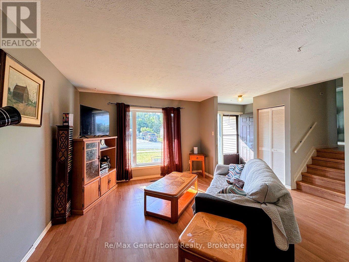 72 Hemlo Drive, Marathon, Ontario  P0T 2E0 - Photo 7 - X13744438