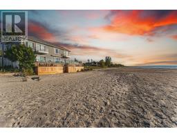 5 17TH STREET N, Wasaga Beach, Ontario