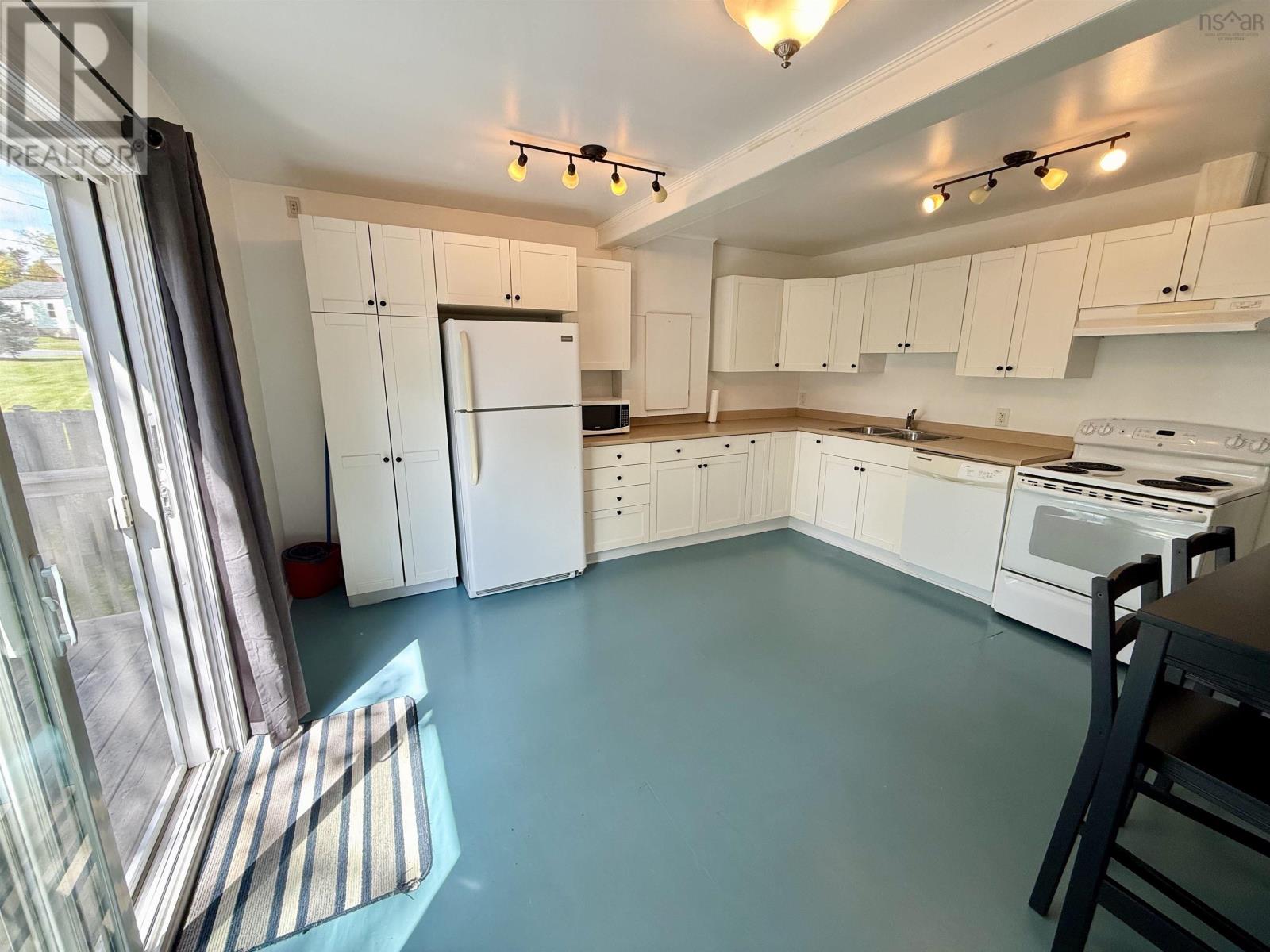 57 Cedar Street, Pictou, Nova Scotia  B0K 1H0 - Photo 12 - 202622377