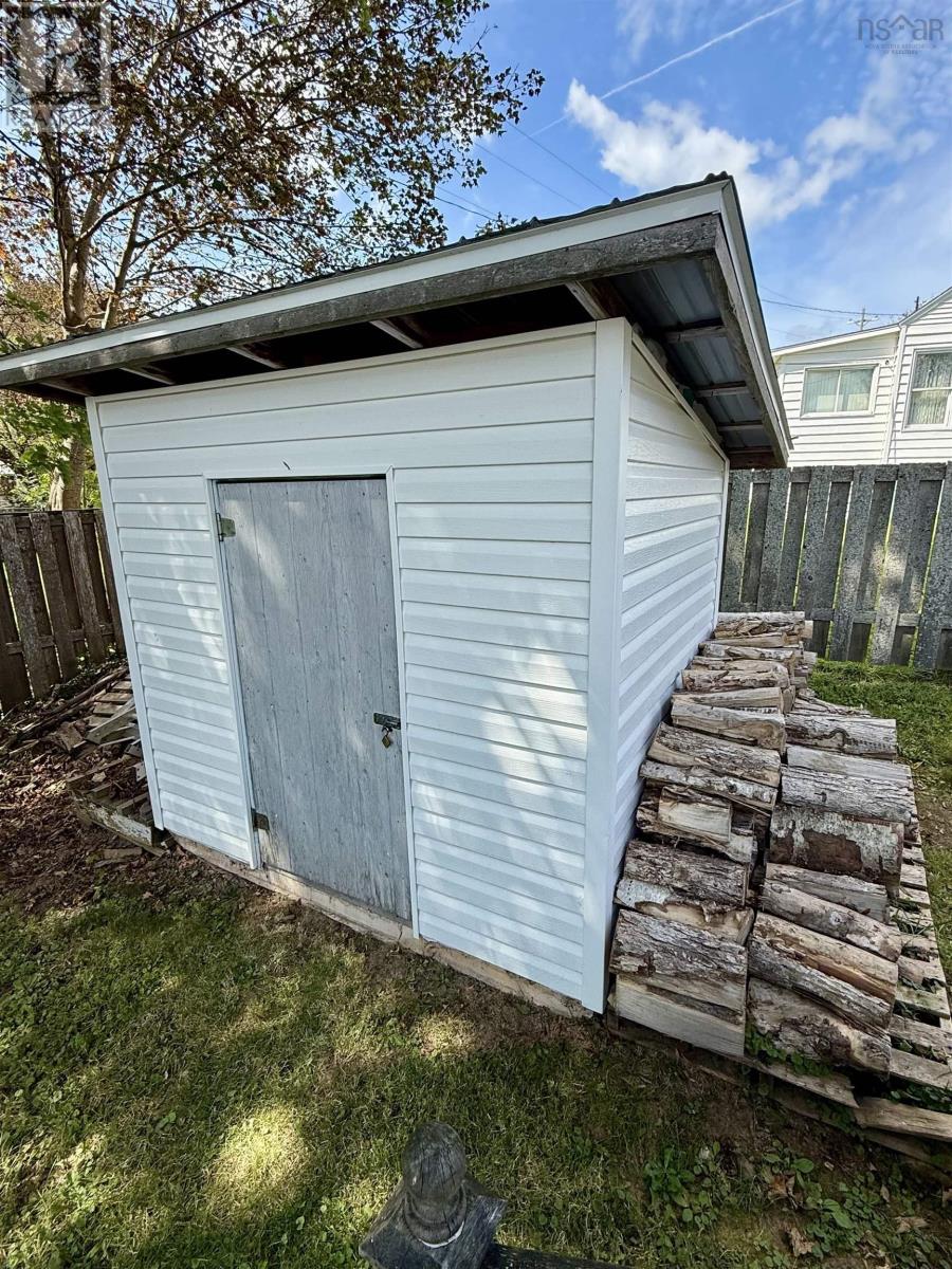 57 Cedar Street, Pictou, Nova Scotia  B0K 1H0 - Photo 25 - 202622377