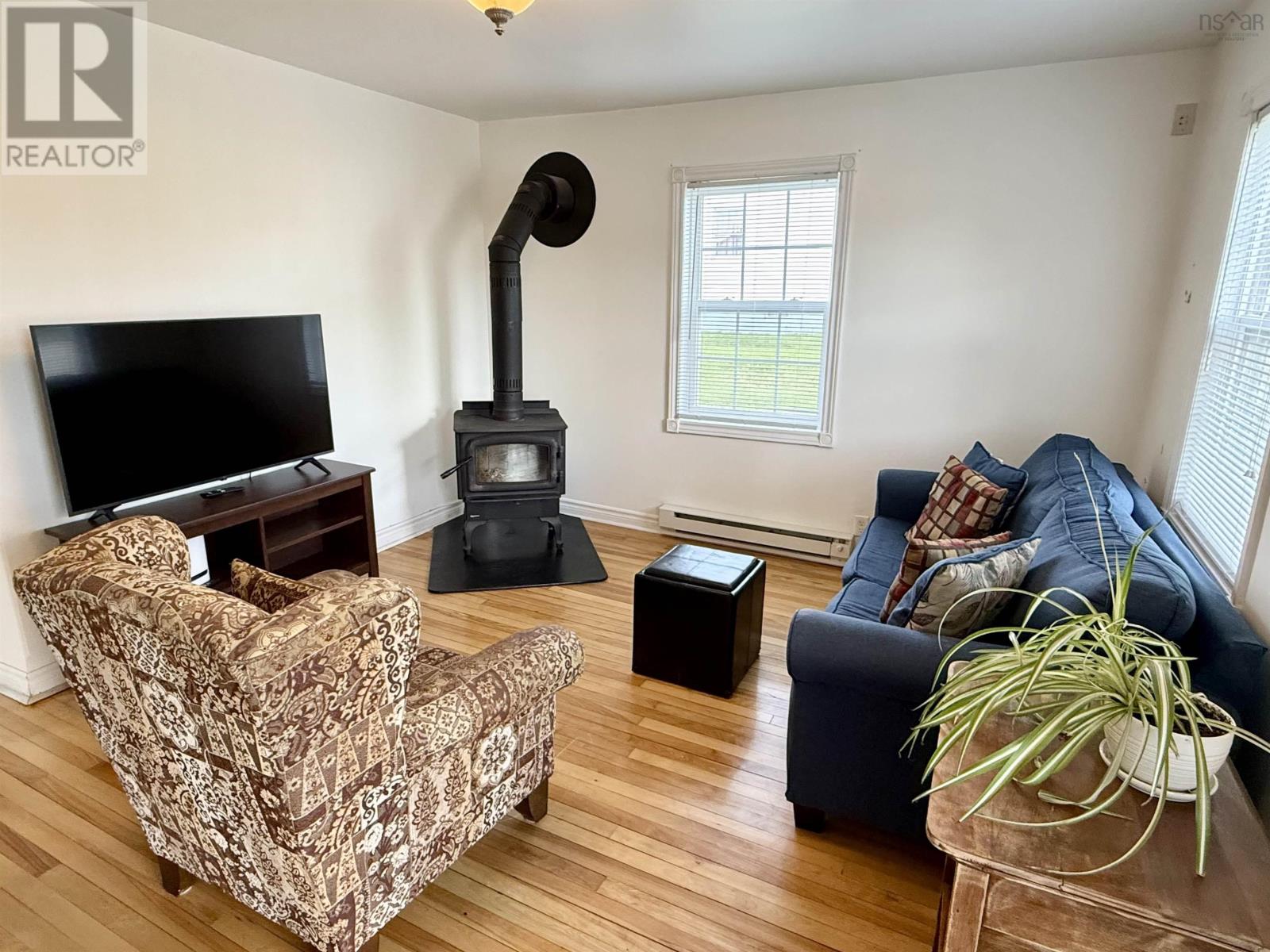 57 Cedar Street, Pictou, Nova Scotia  B0K 1H0 - Photo 7 - 202622377