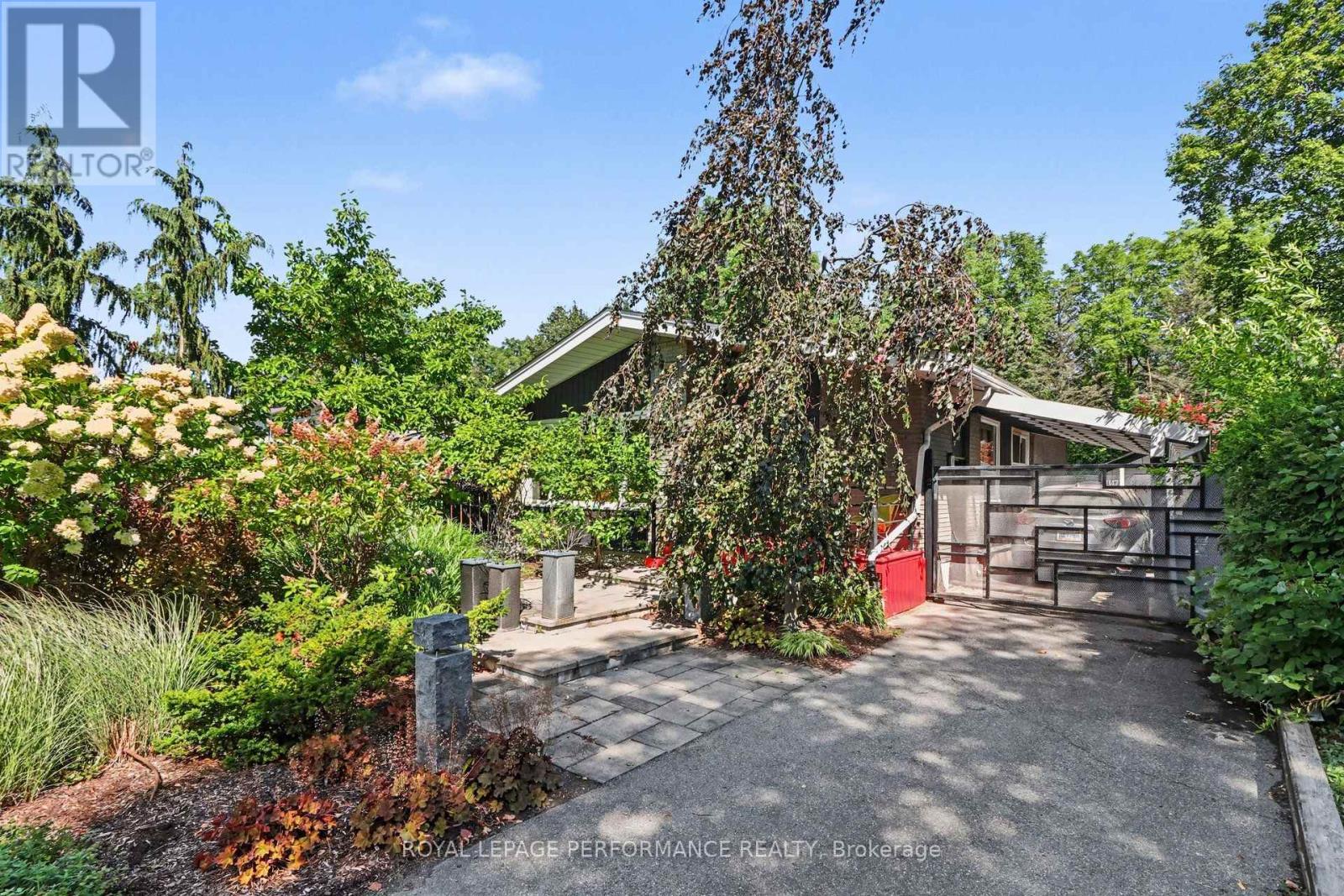 1147 PARKWAY DRIVE, Ottawa, Ontario