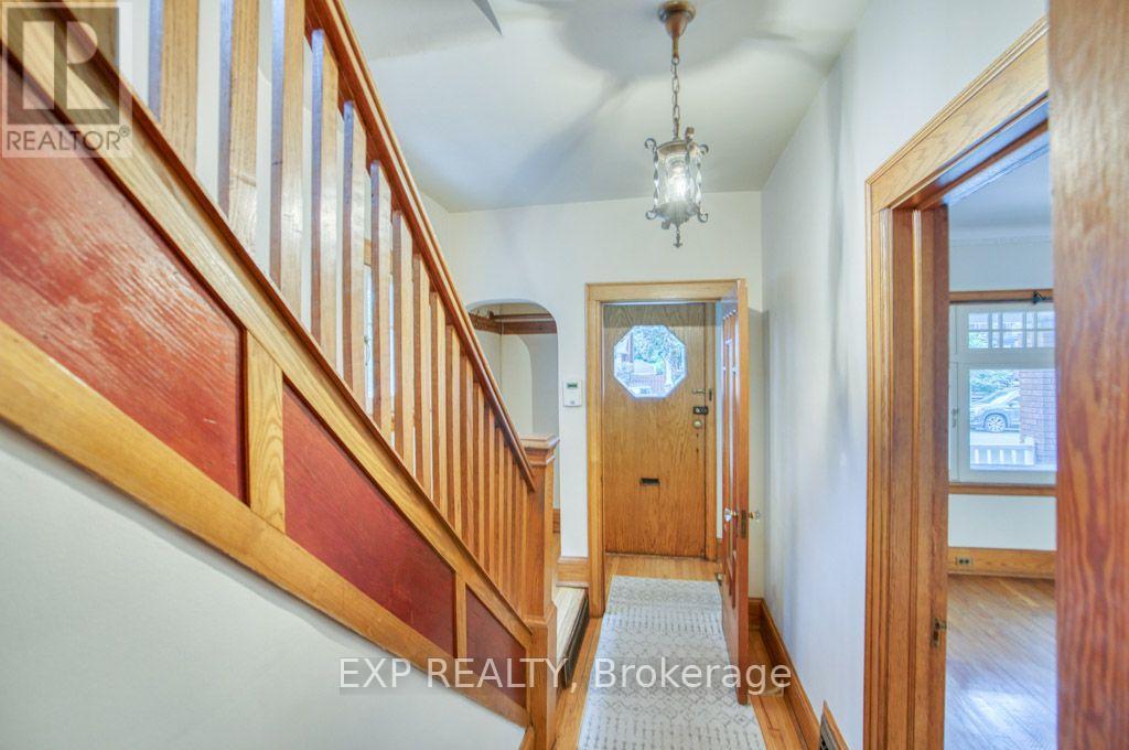 267 Powell Avenue, Ottawa, Ontario  K1S 2A4 - Photo 3 - X13744498