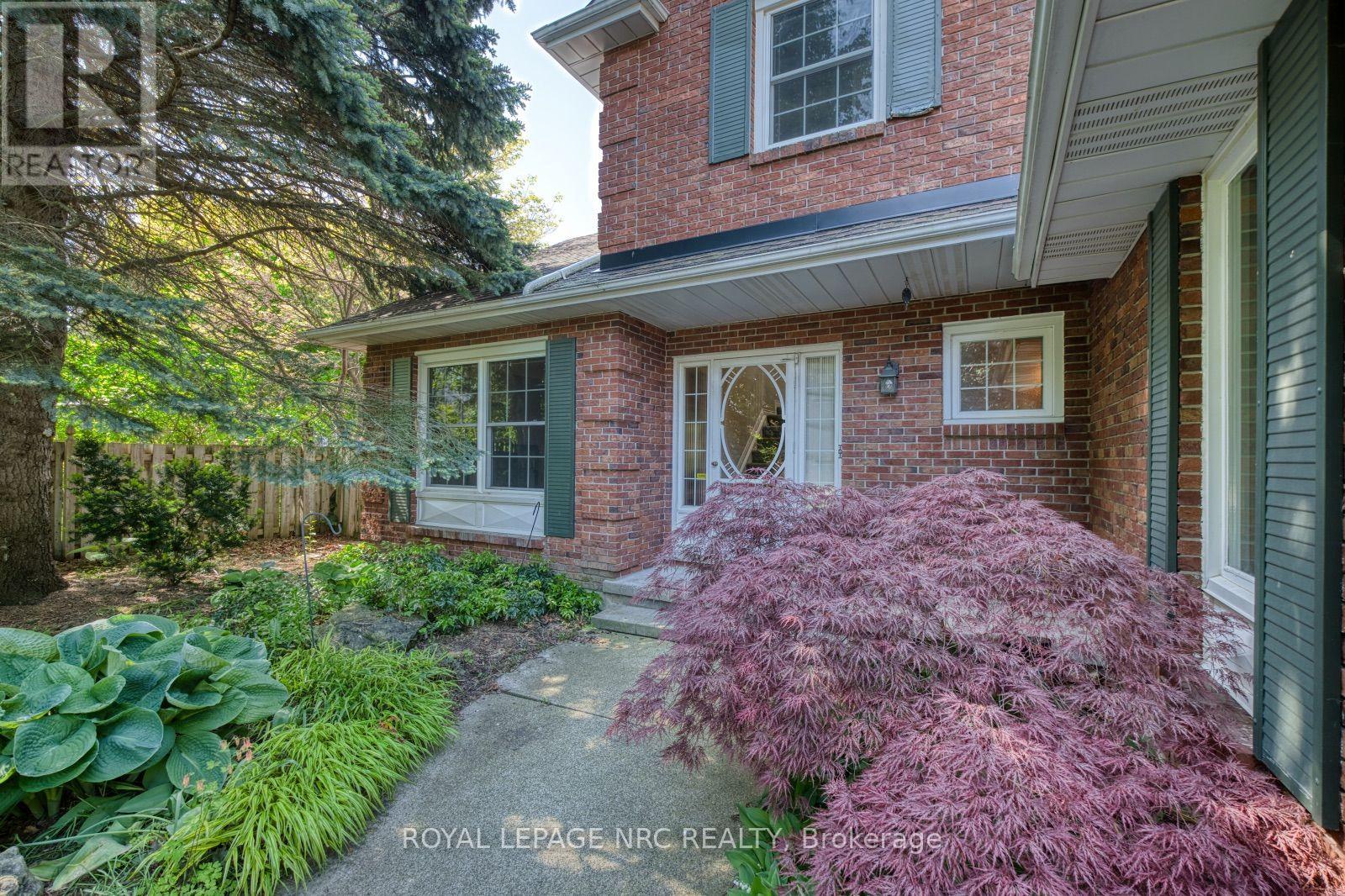 35 Garrison Village Drive, Niagara-On-The-Lake, Ontario  L0S 1J0 - Photo 24 - X13744348