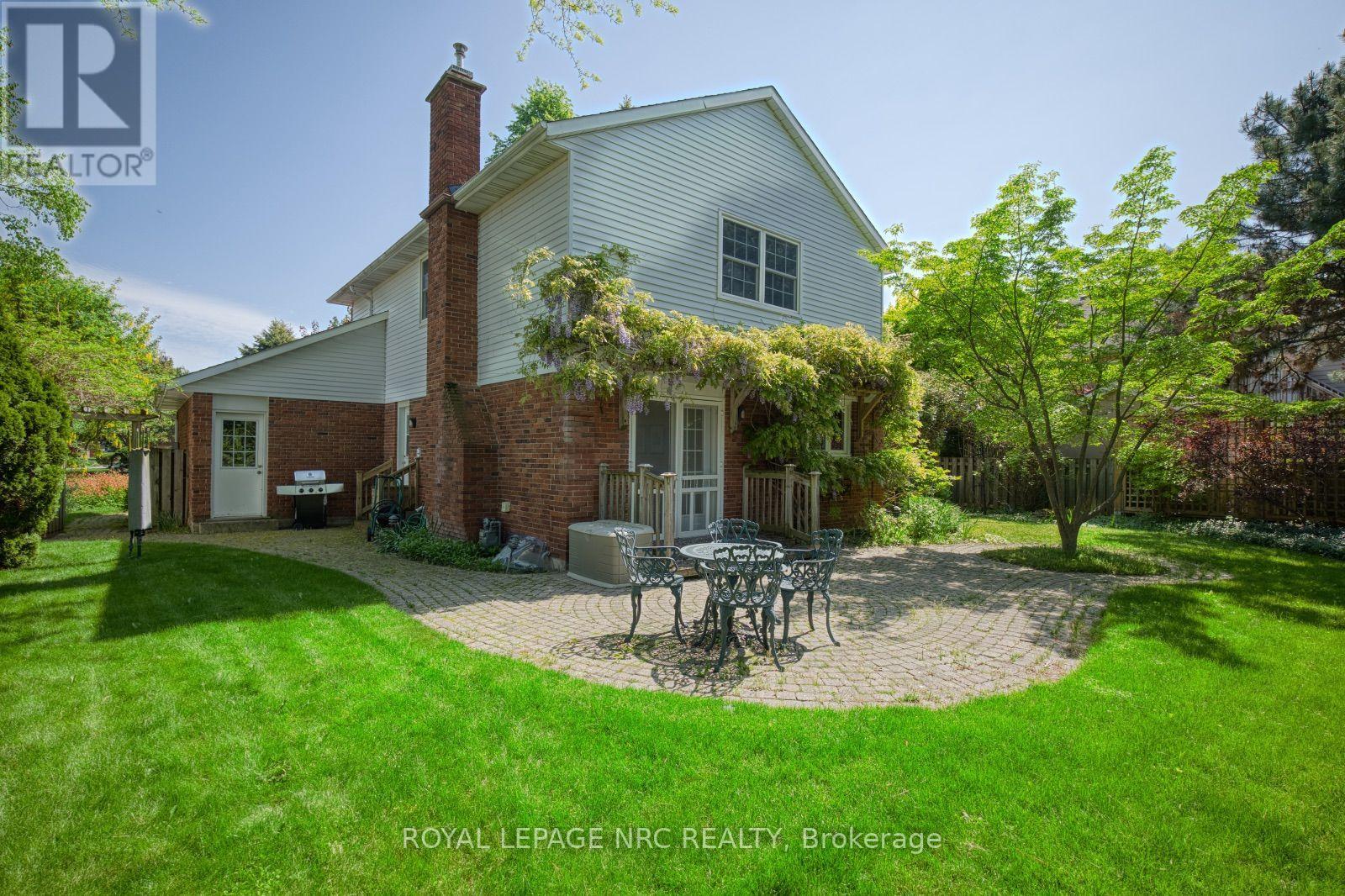 35 Garrison Village Drive, Niagara-On-The-Lake, Ontario  L0S 1J0 - Photo 5 - X13744348