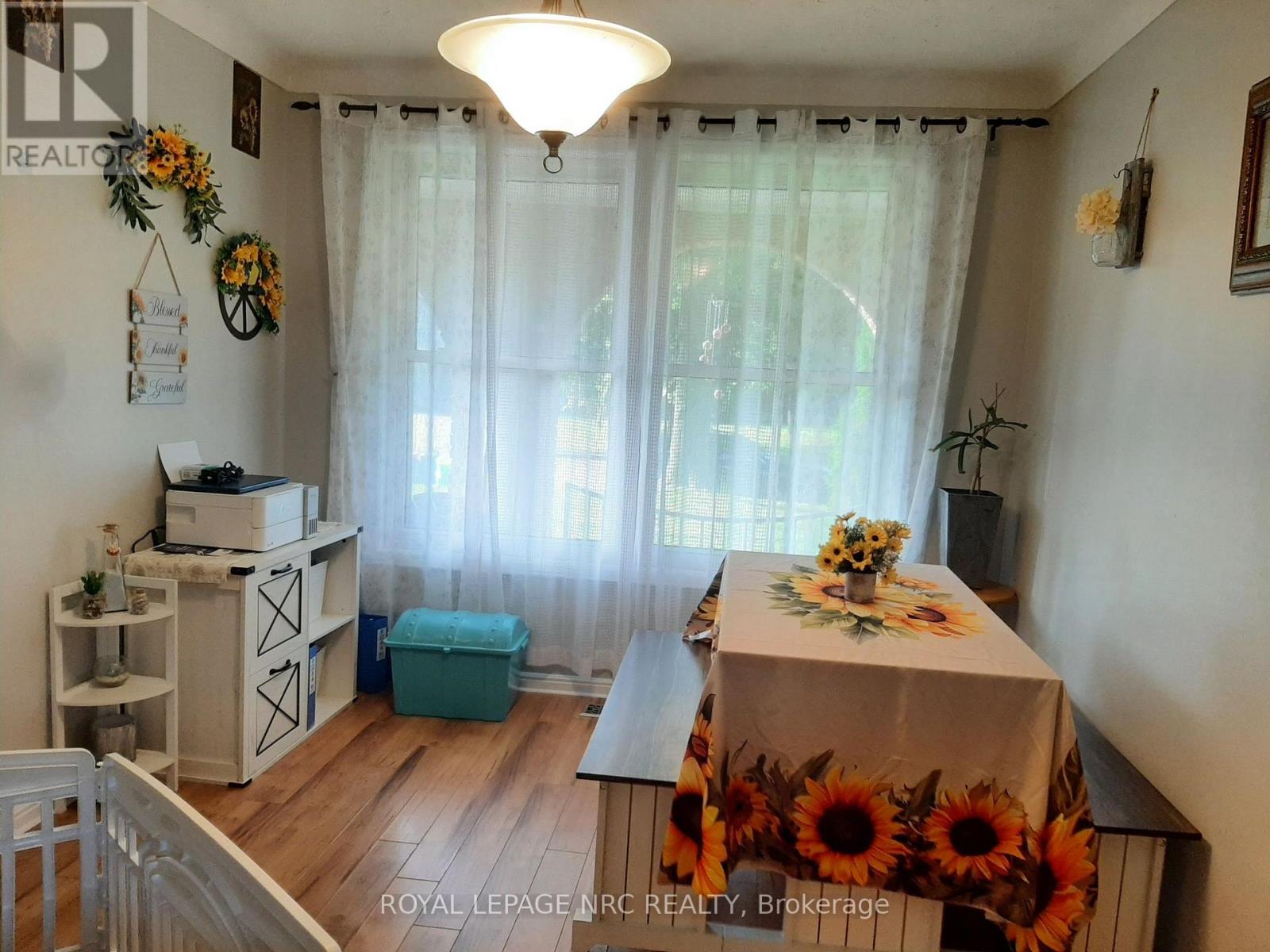 7345 Mountjoy Court, Niagara Falls, Ontario  L2J 3T1 - Photo 10 - X13744512