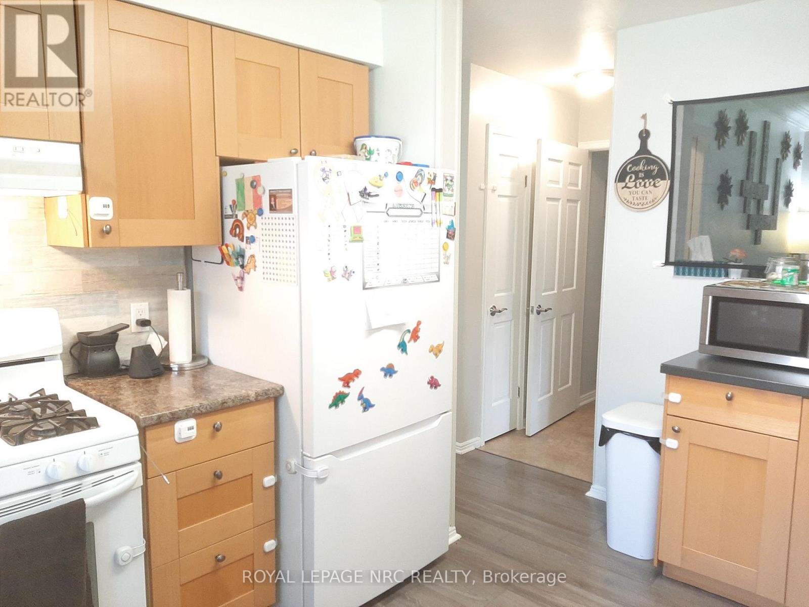 7345 Mountjoy Court, Niagara Falls, Ontario  L2J 3T1 - Photo 12 - X13744512