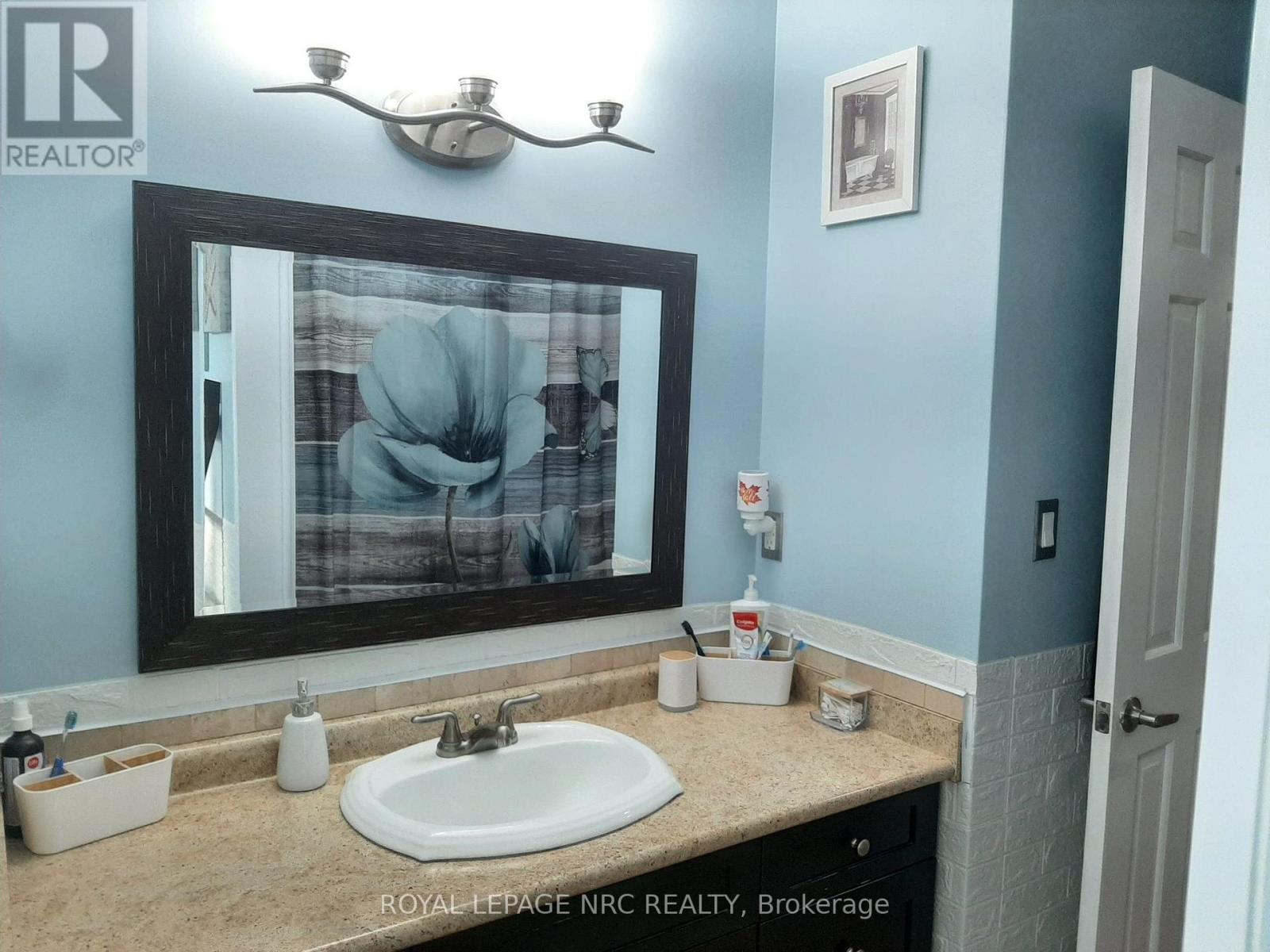 7345 Mountjoy Court, Niagara Falls, Ontario  L2J 3T1 - Photo 14 - X13744512