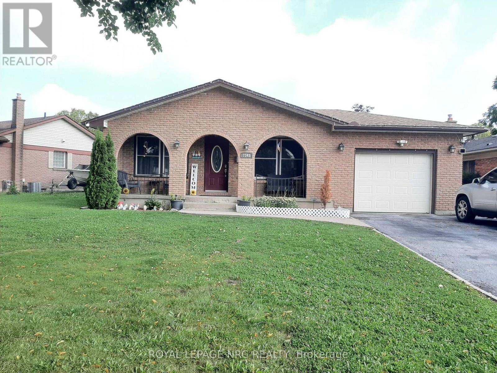 7345 Mountjoy Court, Niagara Falls, Ontario  L2J 3T1 - Photo 2 - X13744512