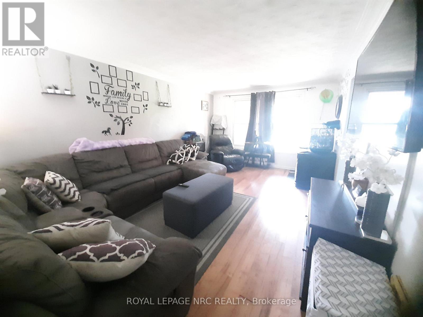 7345 Mountjoy Court, Niagara Falls, Ontario  L2J 3T1 - Photo 8 - X13744512