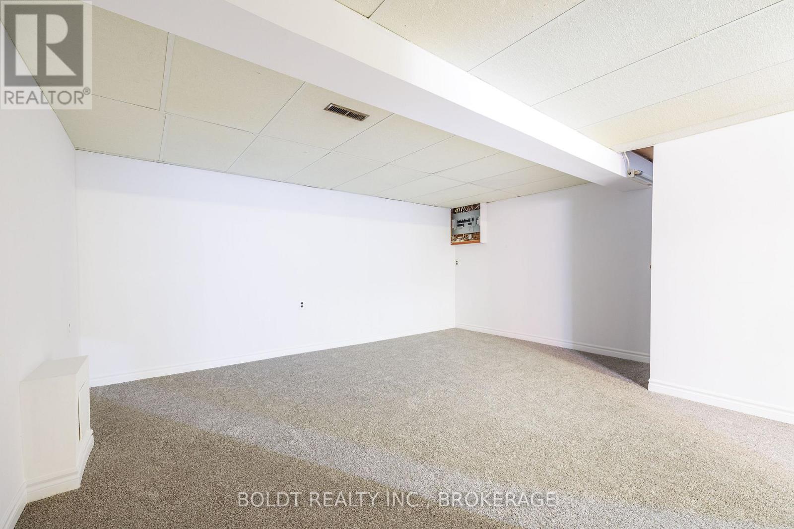 50 Silvan Drive, Welland, Ontario  L3C 6C3 - Photo 15 - X13744608