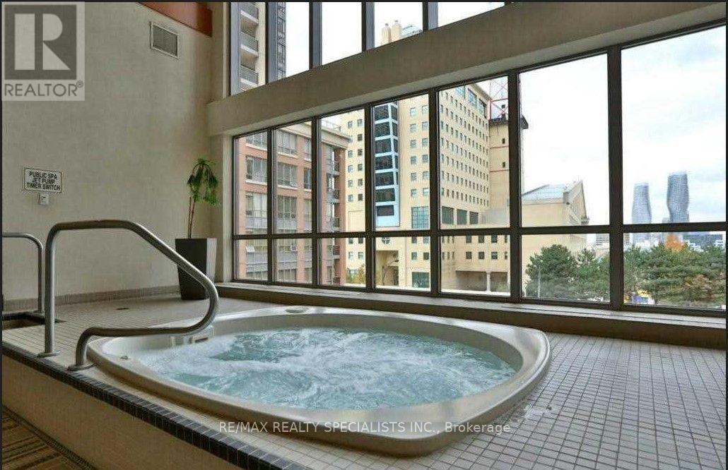 320 - 330 Princess Royal Drive, Mississauga, Ontario  L5B 4P7 - Photo 31 - W13744400
