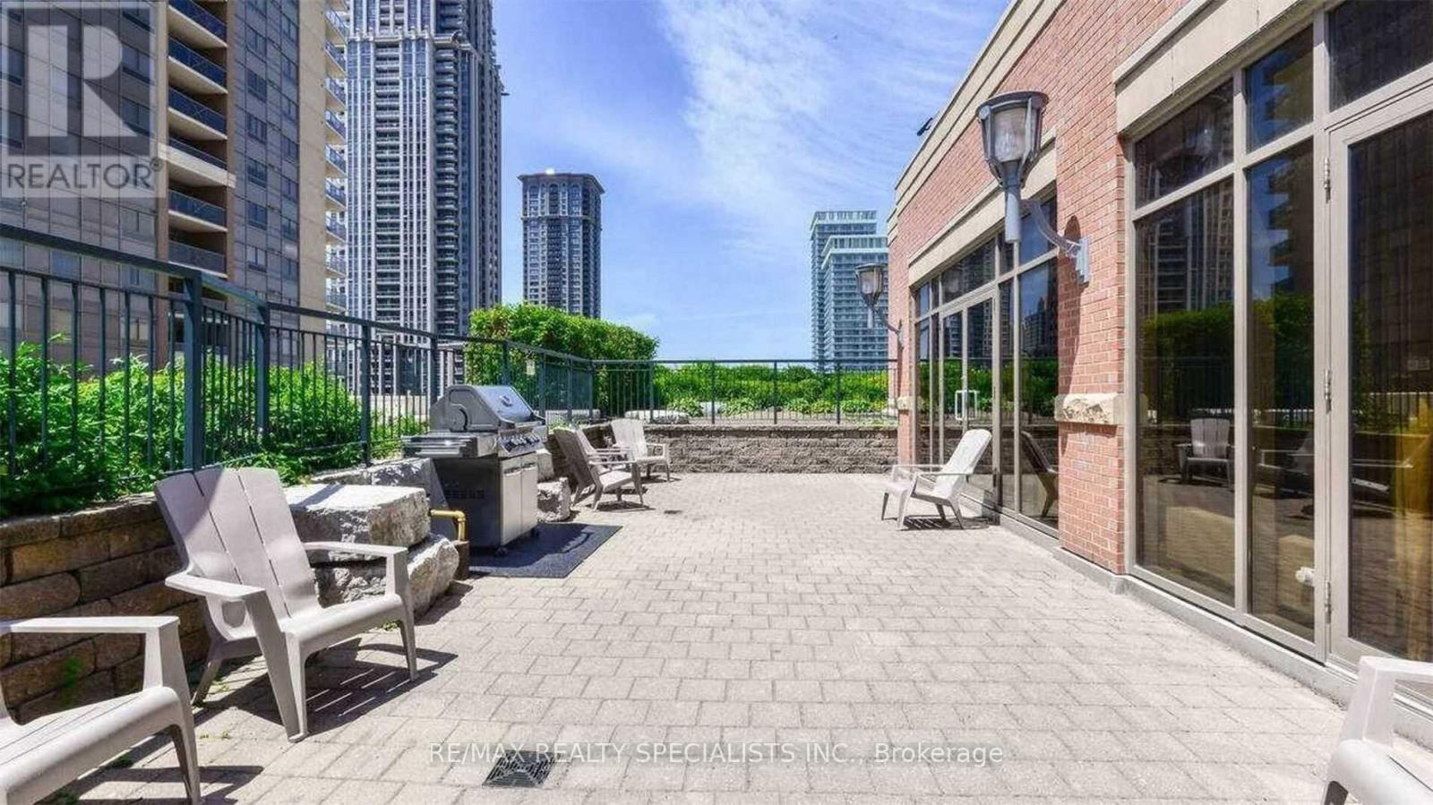 320 - 330 Princess Royal Drive, Mississauga, Ontario  L5B 4P7 - Photo 42 - W13744400