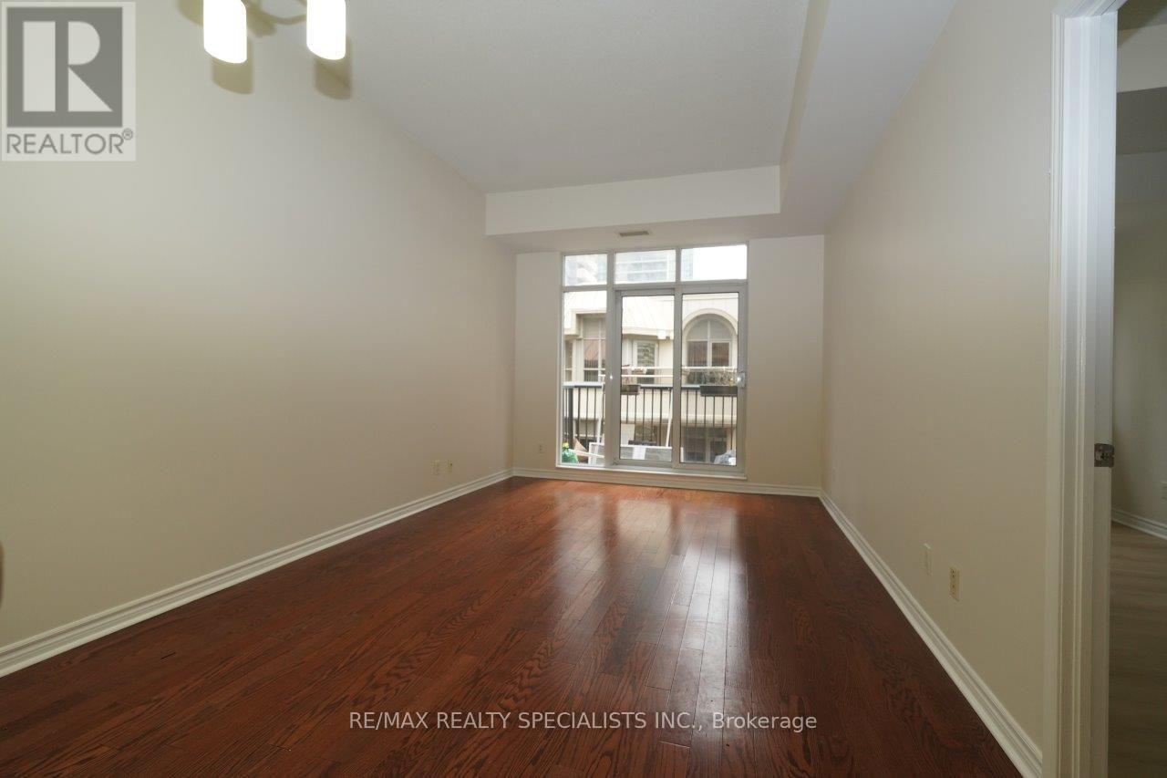 320 - 330 Princess Royal Drive, Mississauga, Ontario  L5B 4P7 - Photo 7 - W13744400