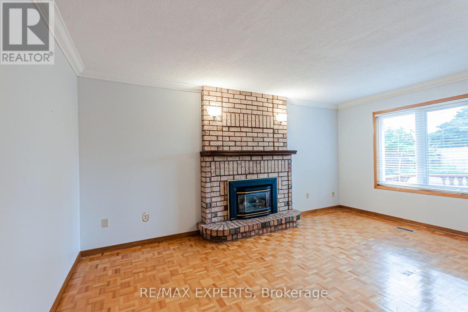 1343 Greenwood Crescent, Oakville, Ontario  L6J 6V4 - Photo 15 - W13744402