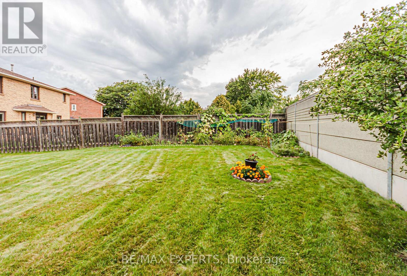 1343 Greenwood Crescent, Oakville, Ontario  L6J 6V4 - Photo 45 - W13744402