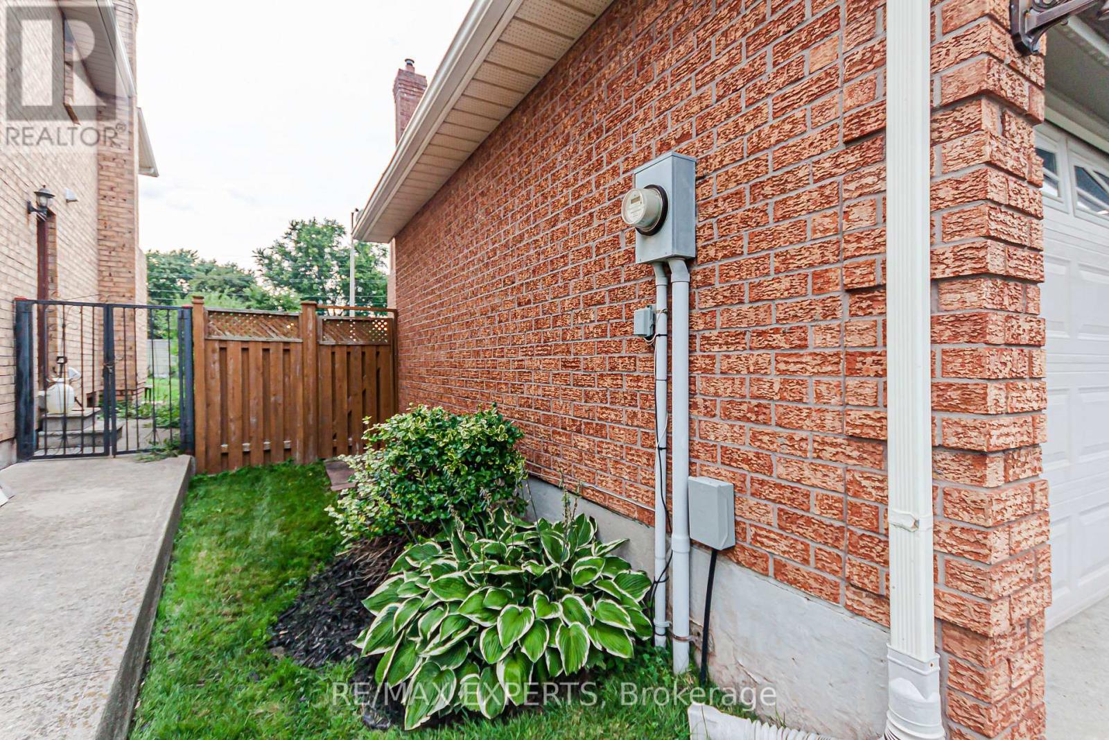 1343 Greenwood Crescent, Oakville, Ontario  L6J 6V4 - Photo 48 - W13744402