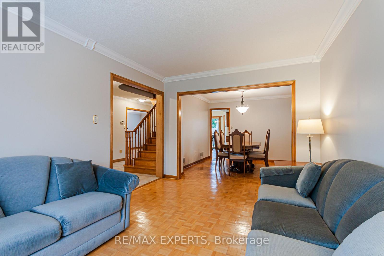 1343 Greenwood Crescent, Oakville, Ontario  L6J 6V4 - Photo 7 - W13744402