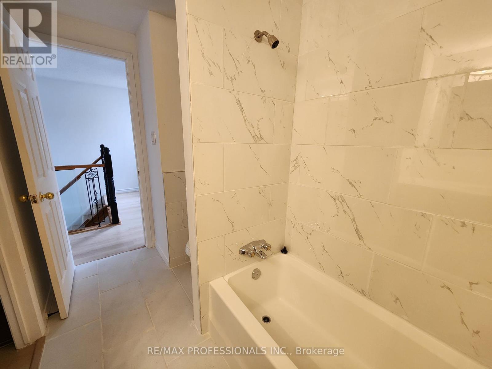 31 Upper - 3079 Fifth Line W, Mississauga, Ontario  L5L 3T1 - Photo 15 - W13744424