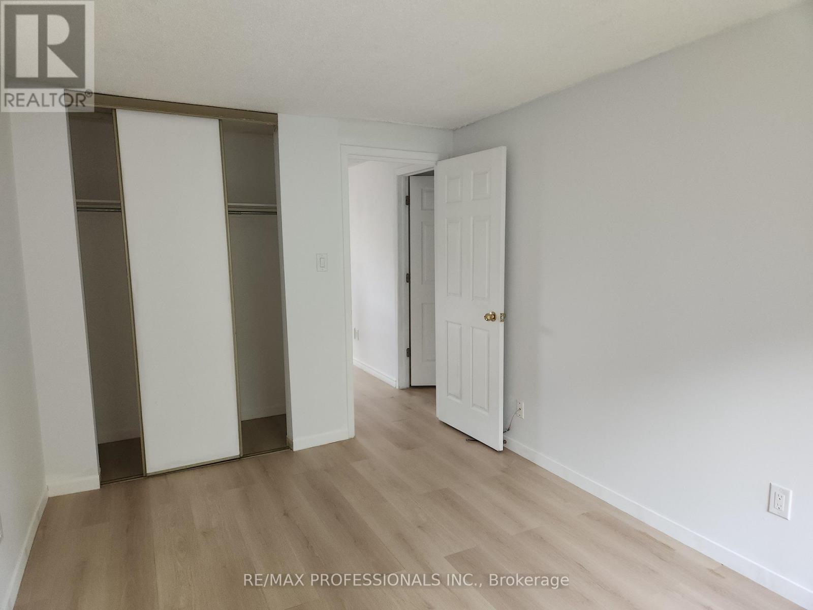 31 Upper - 3079 Fifth Line W, Mississauga, Ontario  L5L 3T1 - Photo 21 - W13744424