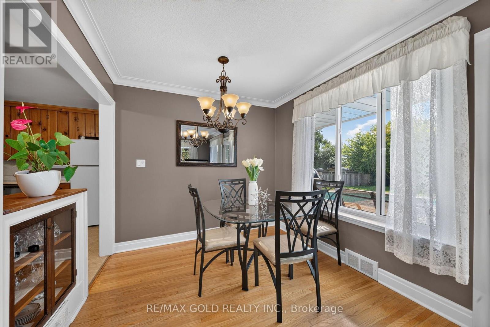 29 Treleaven Drive, Brampton, Ontario  L6Y 1X7 - Photo 16 - W13744428
