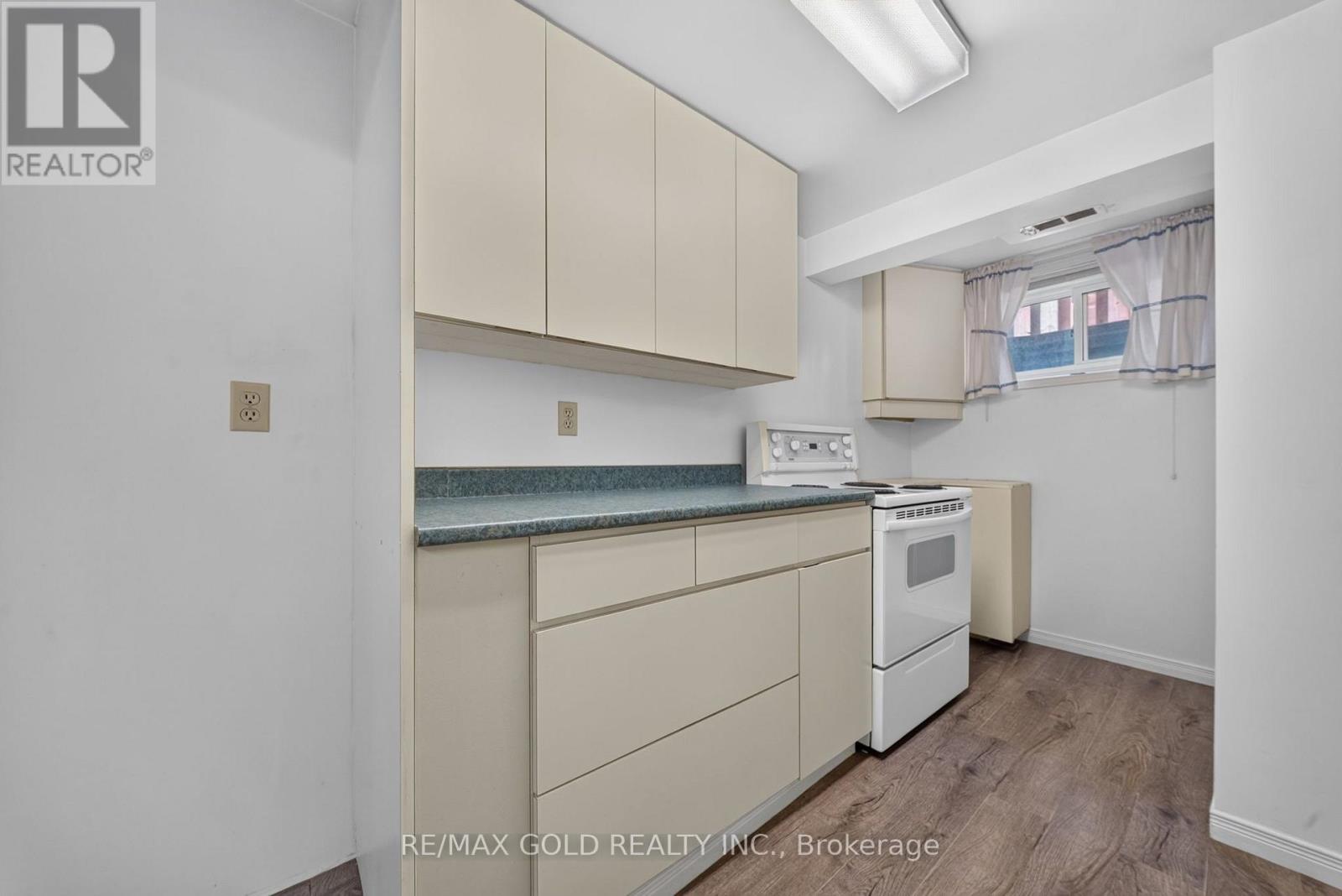 29 Treleaven Drive, Brampton, Ontario  L6Y 1X7 - Photo 29 - W13744428