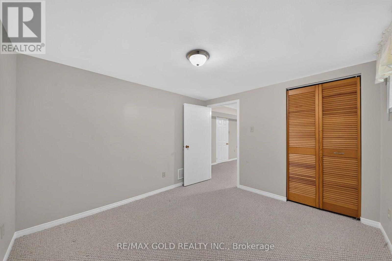 29 Treleaven Drive, Brampton, Ontario  L6Y 1X7 - Photo 34 - W13744428