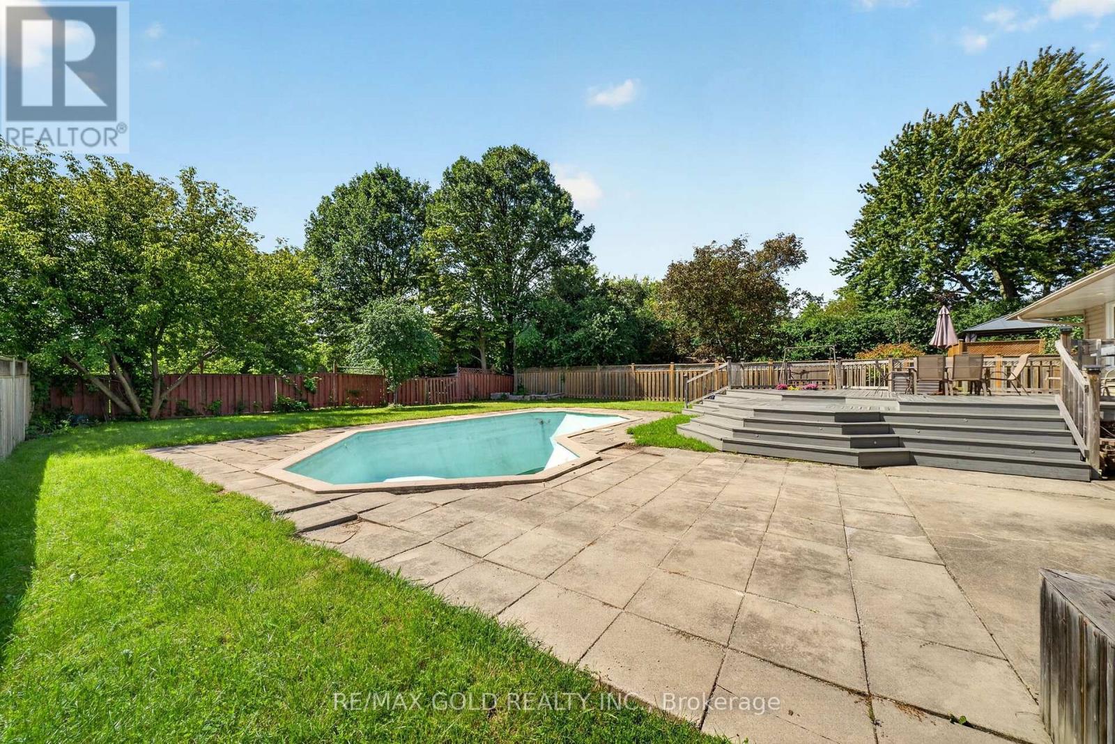 29 Treleaven Drive, Brampton, Ontario  L6Y 1X7 - Photo 39 - W13744428