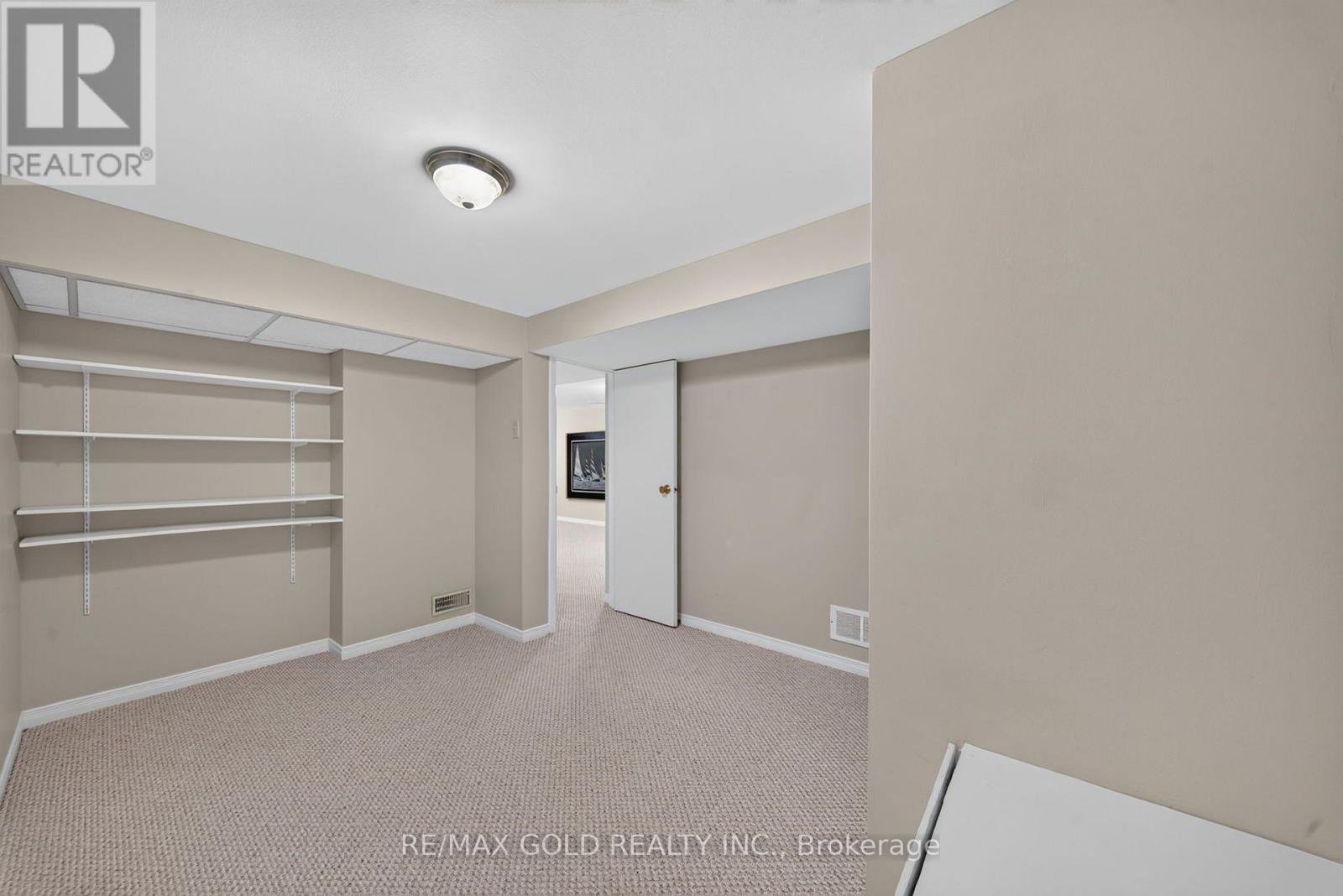 29 Treleaven Drive, Brampton, Ontario  L6Y 1X7 - Photo 49 - W13744428