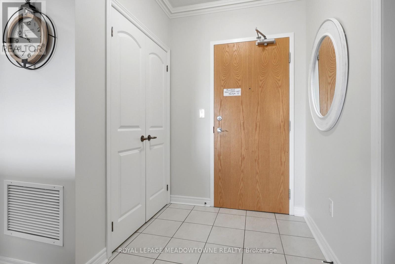 313 - 383 Main Street E, Milton, Ontario  L9T 8K8 - Photo 4 - W13744430
