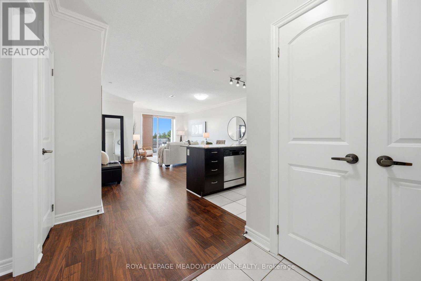 313 - 383 Main Street E, Milton, Ontario  L9T 8K8 - Photo 6 - W13744430