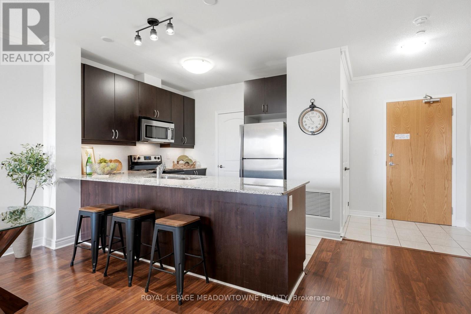 313 - 383 Main Street E, Milton, Ontario  L9T 8K8 - Photo 9 - W13744430