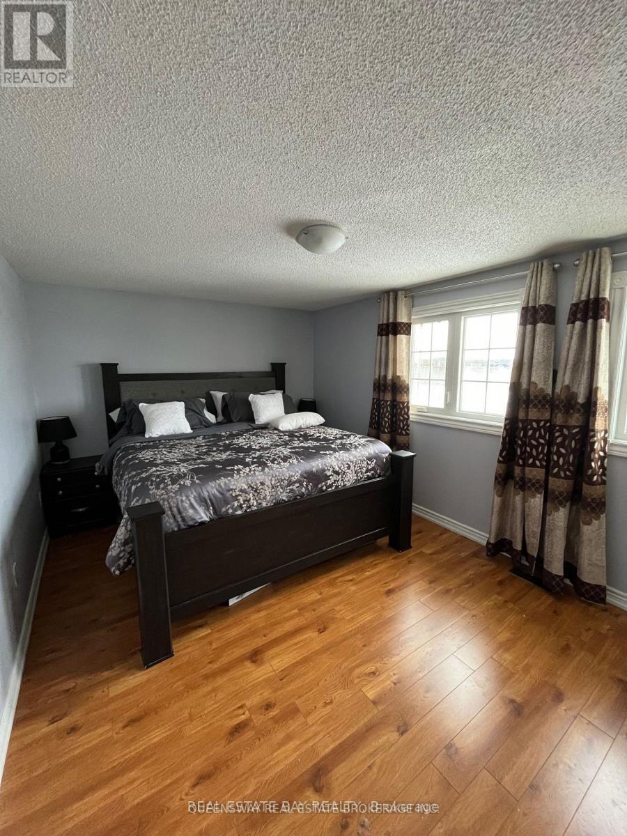 64 Provence Trail, Toronto, Ontario  M9V 5A4 - Photo 5 - W13744442