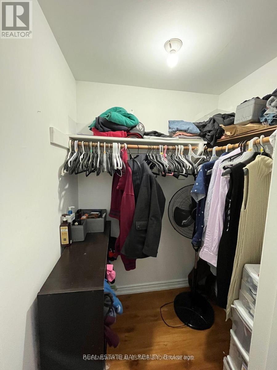 64 Provence Trail, Toronto, Ontario  M9V 5A4 - Photo 6 - W13744442