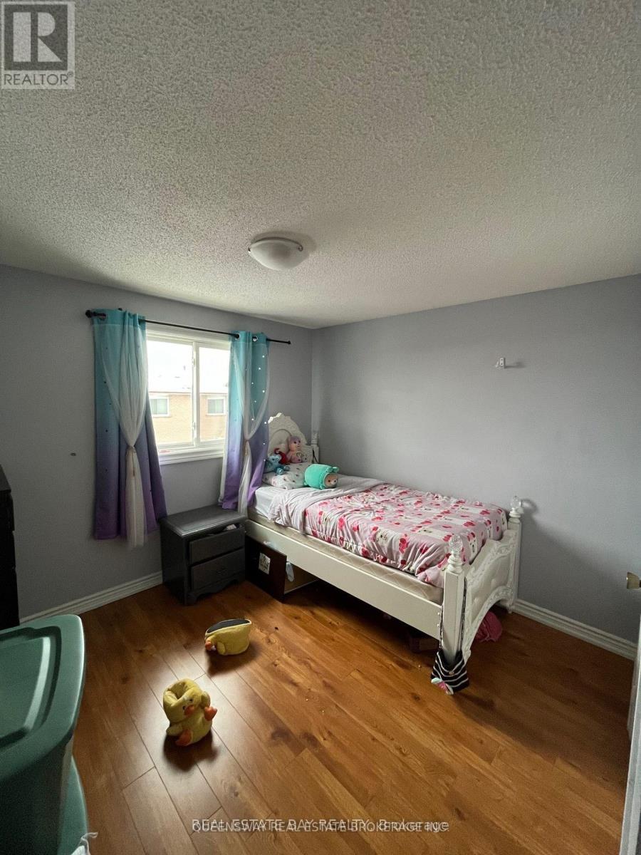 64 Provence Trail, Toronto, Ontario  M9V 5A4 - Photo 7 - W13744442