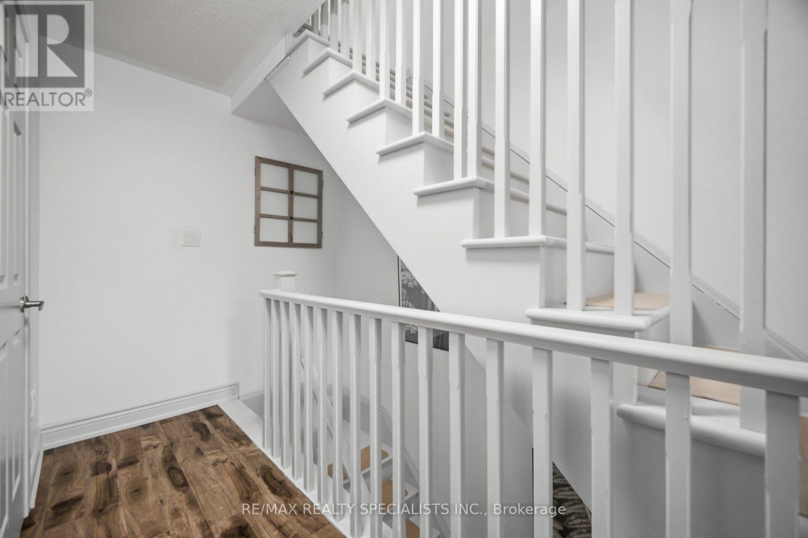 220 Mortimer Crescent, Milton, Ontario  L9T 8N8 - Photo 9 - W13744454