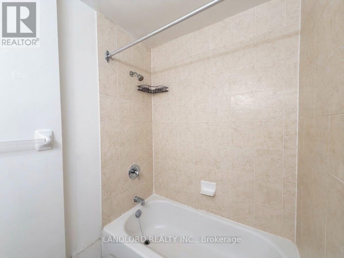 2 - 73 Roncesvalles Avenue, Toronto, Ontario  M6R 2K6 - Photo 11 - W13550692