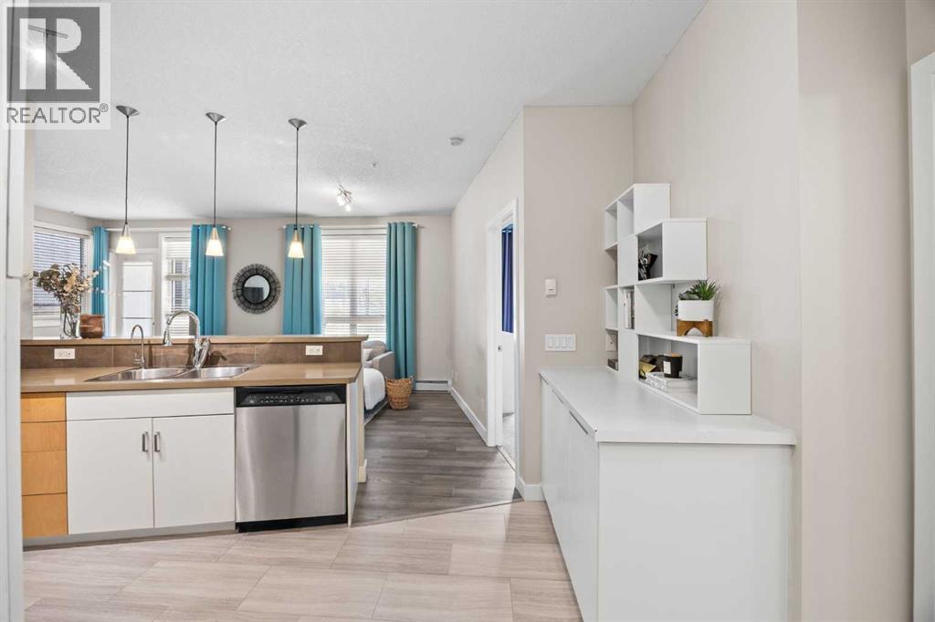 118, 3600 15a Street Sw, Calgary, Alberta  T2T 5P8 - Photo 4 - A2332033