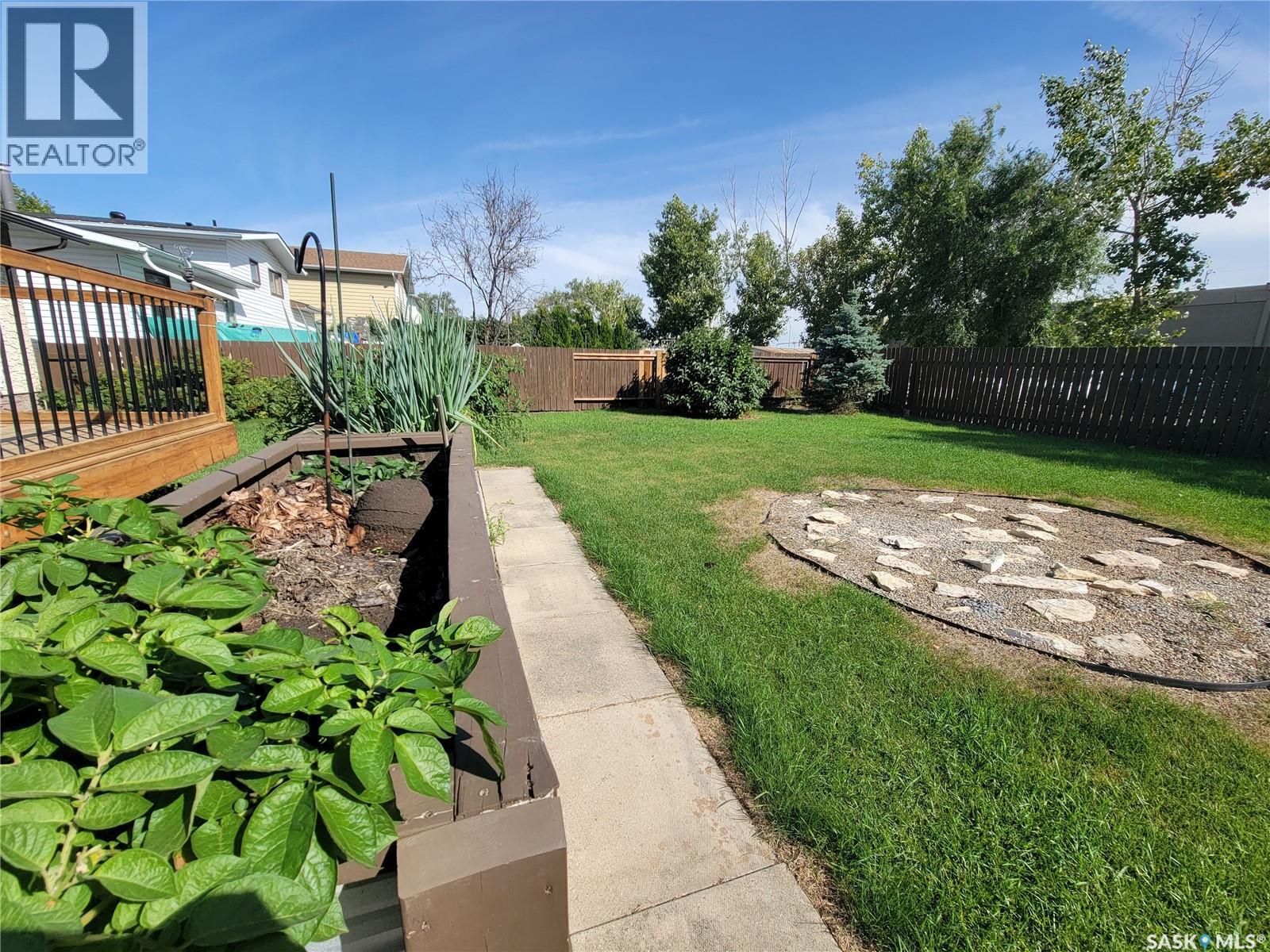 2212 95th Street, North Battleford, Saskatchewan  S9A 3K5 - Photo 30 - SK047485