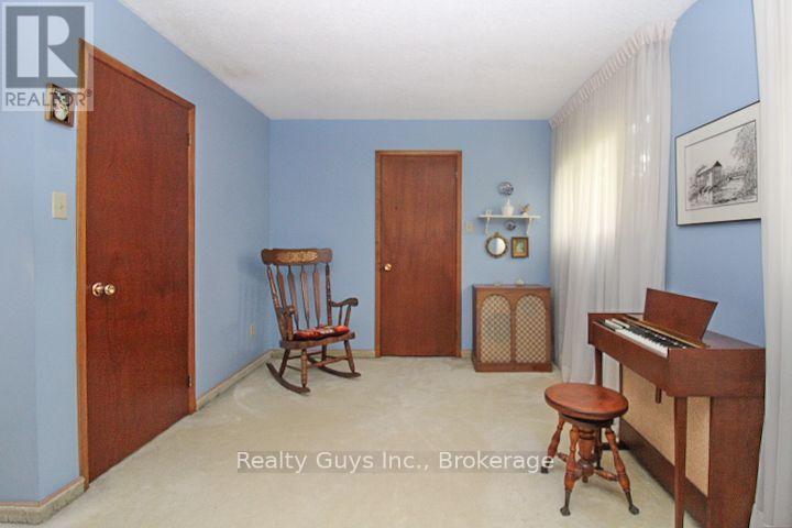 72 Shelter Bay Street, Kawartha Lakes, Ontario  K0L 2W0 - Photo 11 - X13744676