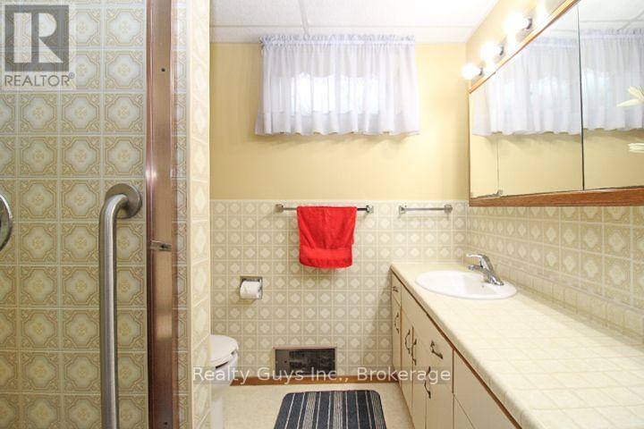 72 Shelter Bay Street, Kawartha Lakes, Ontario  K0L 2W0 - Photo 20 - X13744676