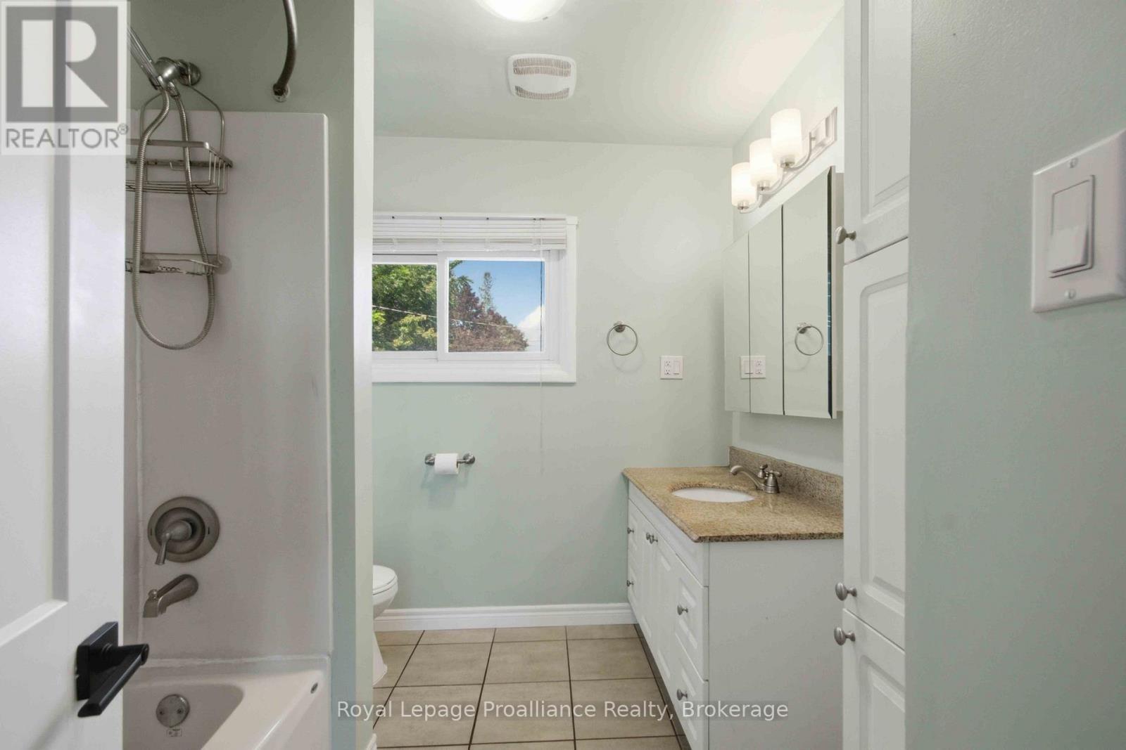 302 King Street, Quinte West, Ontario  K8V 3X5 - Photo 22 - X13744720