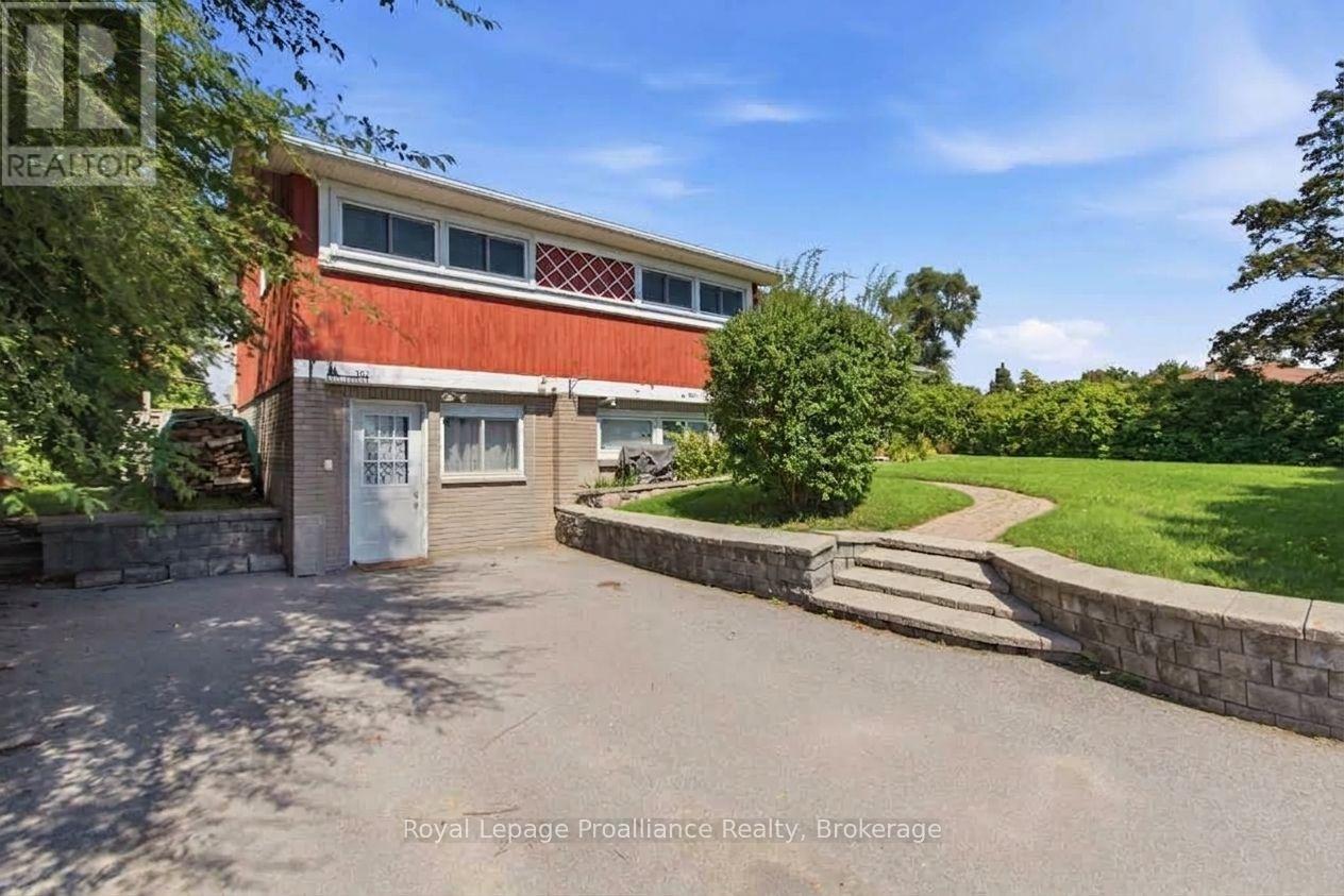 302 King Street, Quinte West, Ontario  K8V 3X5 - Photo 4 - X13744720