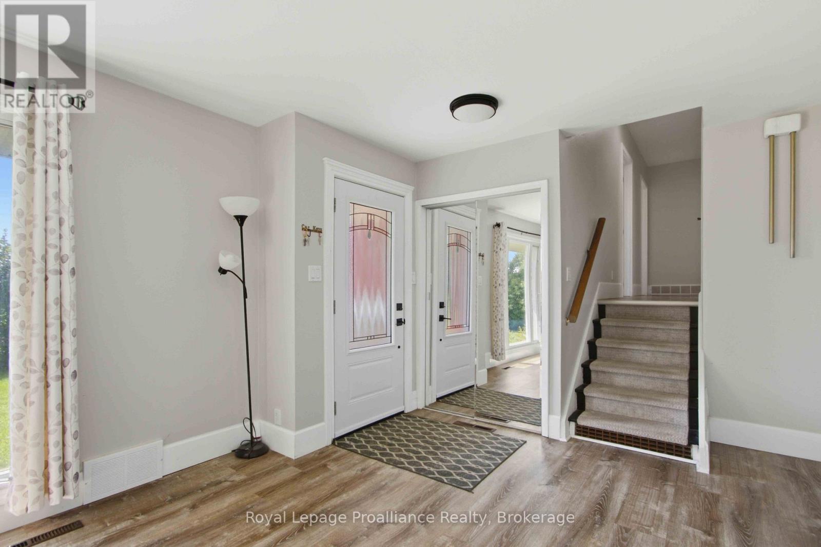 302 King Street, Quinte West, Ontario  K8V 3X5 - Photo 5 - X13744720