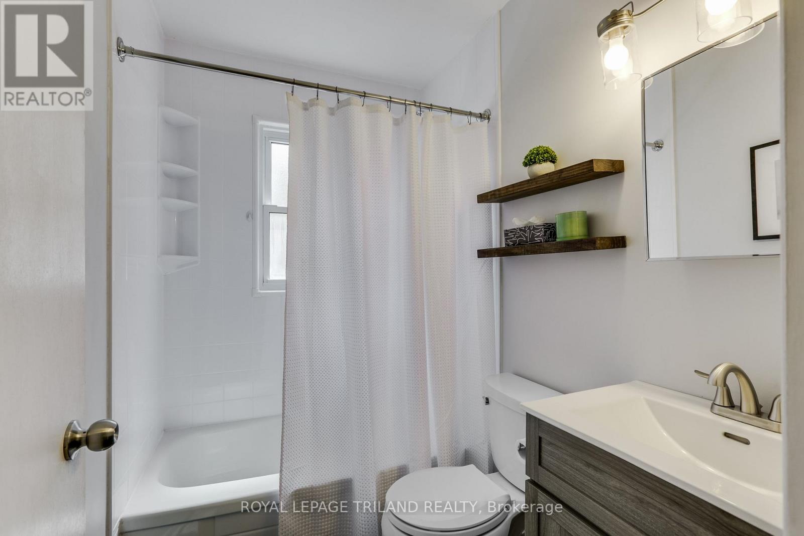 224 Mckellar Street, Strathroy-Caradoc, Ontario  N7G 2Y5 - Photo 18 - X13744752