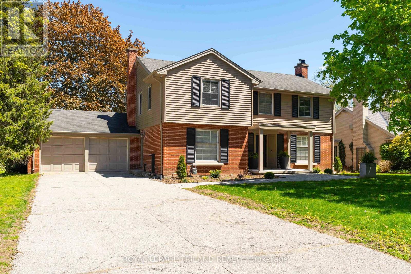 1104 The Parkway, London East, Ontario  N6A 2X3 - Photo 1 - X13744778
