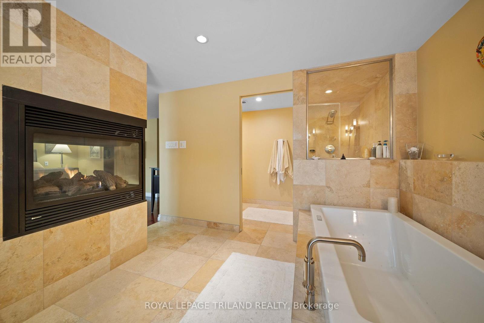 1104 The Parkway, London East, Ontario  N6A 2X3 - Photo 24 - X13744778