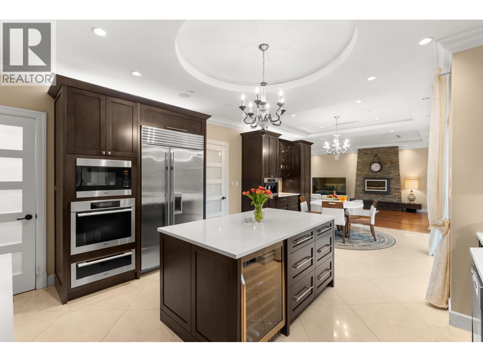 1041 W 58th Avenue, Vancouver, British Columbia  V6P 1V9 - Photo 7 - R3141079