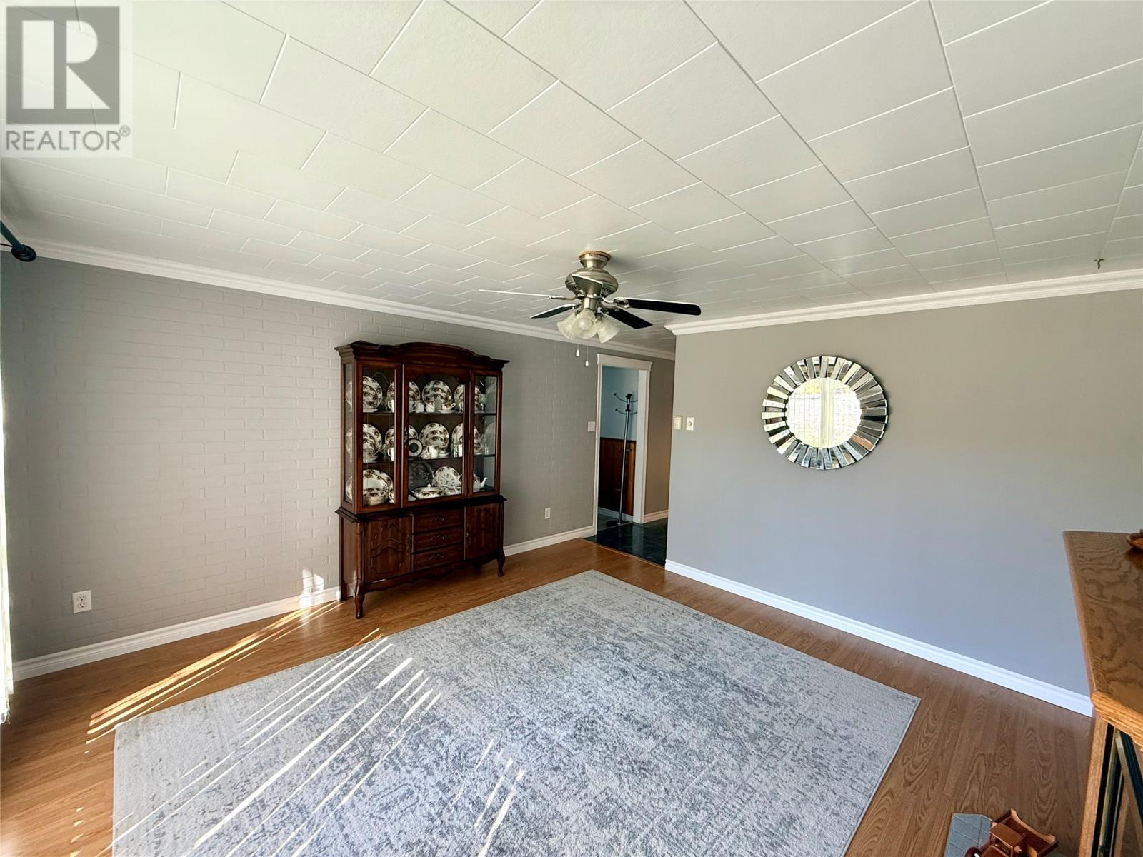 54 PREMIER Drive, South Brook — photo 35