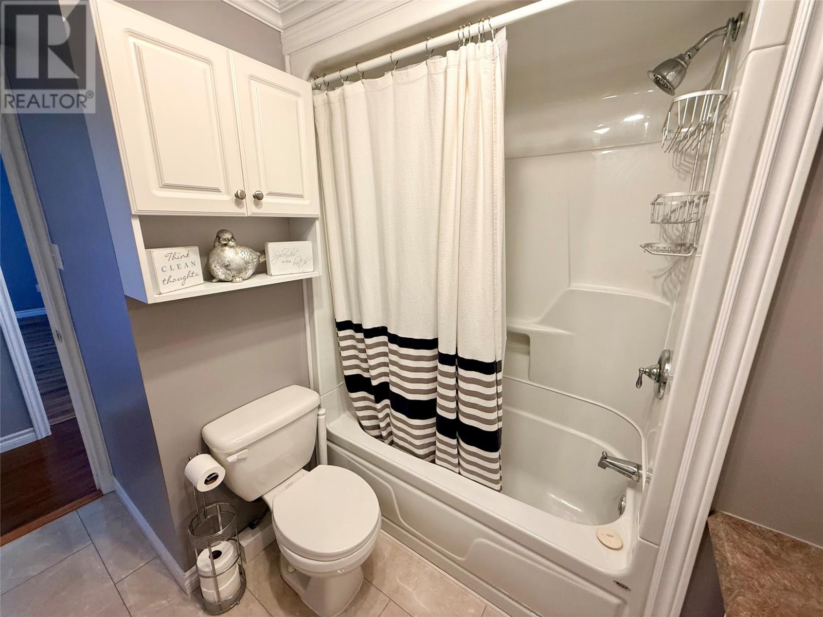 54 PREMIER Drive, South Brook — photo 37
